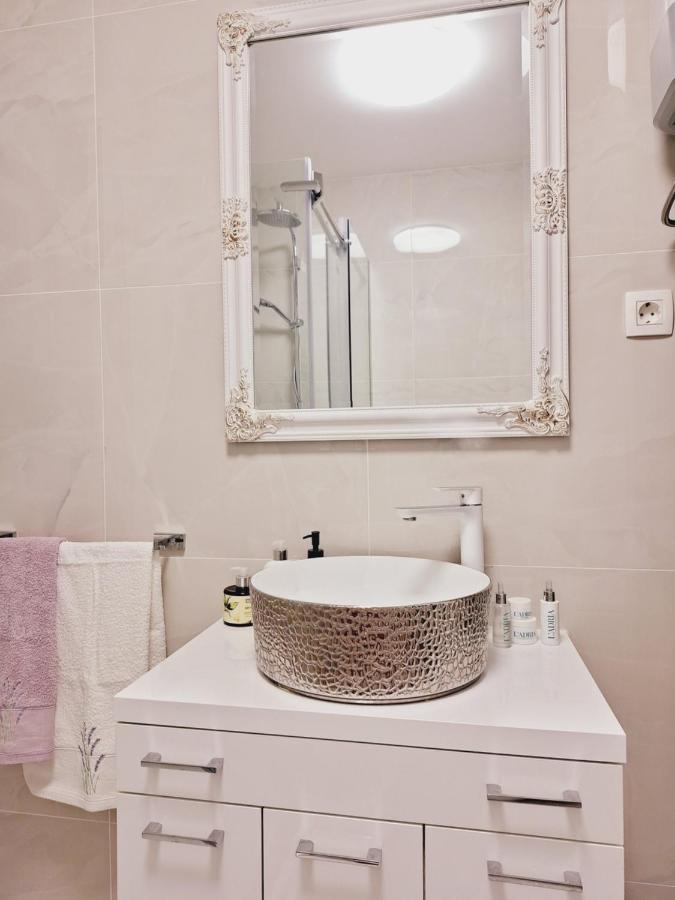 Apartman Maja **** Lejlighed Šibenik Eksteriør billede
