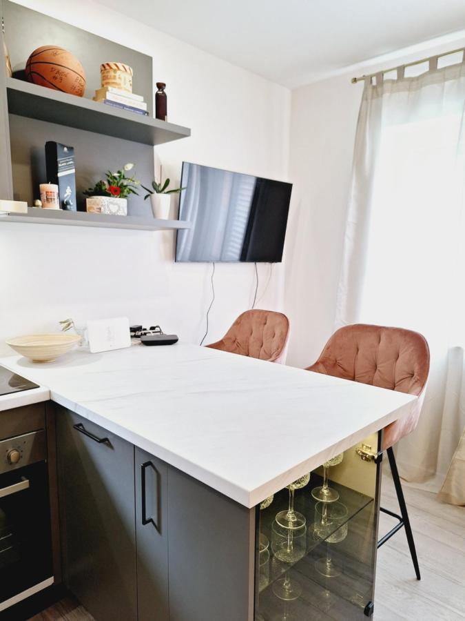 Apartman Maja **** Lejlighed Šibenik Eksteriør billede